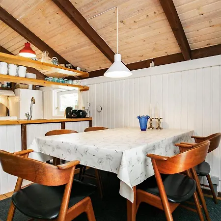 Holiday Lxxi Ålbæk